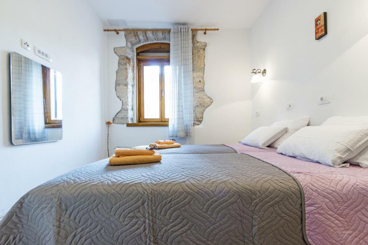 Cozy Apartment 10 Min From The Beach Pula Luaran gambar